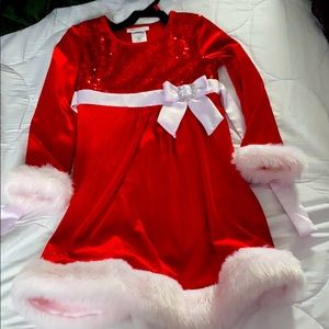 Girls size 8 red sequin dress.